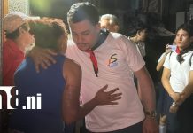 Foto: Gobierno entrega ayuda inmediata tras incendio en Juigalpa/TN8