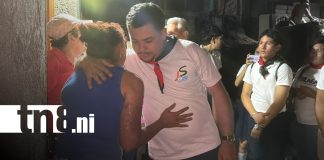 Foto: Gobierno entrega ayuda inmediata tras incendio en Juigalpa/TN8