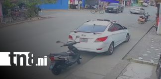 Foto: Ciclista sufre accidente en Río Blanco tras cruzar intersección/TN8