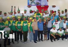 Foto: Mineros del Caribe reciben indumentaria para Pomares 2026/TN8