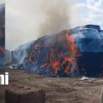 Foto: Incendio de pacas de caña es controlado sin afectaciones en la Carretera Vieja a León/TN8