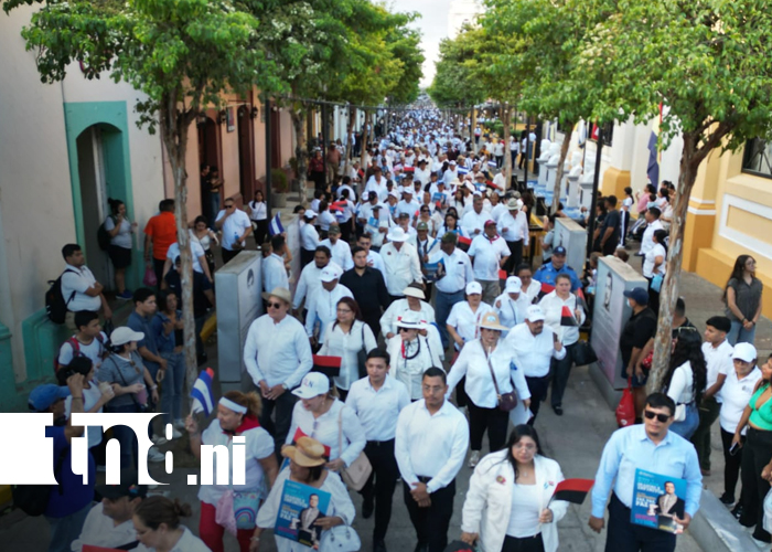 Foto: León conmemora a Rubén Darío con histórica recreación de su cortejo fúnebre/TN8