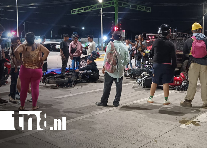 Foto: Motociclista ebrio provoca accidente en El Edén, Managua, y deja varios heridos/TN8