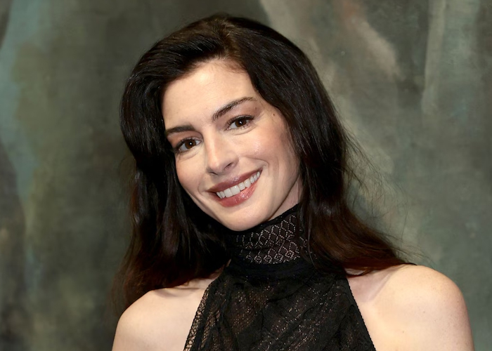 Foto: Anne Hathaway confirma el regreso del cabello natural/Cortesía