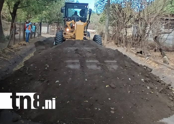 Foto: Obras viales dinamizan economía local en Nejapa /TN8