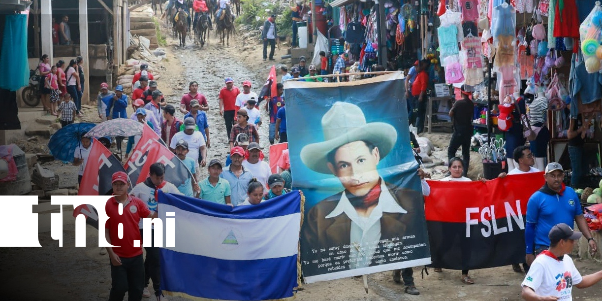Foto: Familias de Siuna celebran 92 años del legado de Sandino con vibrante cabalgata/TN8