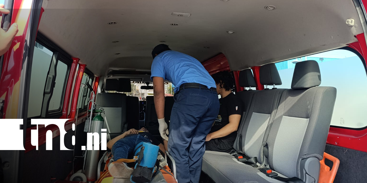 Foto: Cuatro lesionados en fuerte accidente de tránsito en el sector de la Pepsi en Managua / TN8