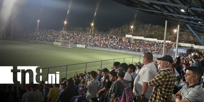 Foto: Matagalpa inaugura luminarias en el Estadio Comandante Carlos Fonseca Amador/TN8