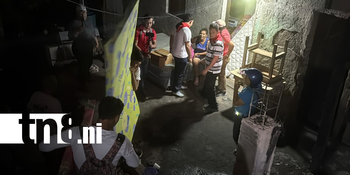 Foto: Gobierno entrega ayuda inmediata tras incendio en Juigalpa/TN8