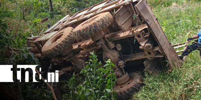 Foto: Accidente en Chontales deja dos trabajadores lesionados/TN8
