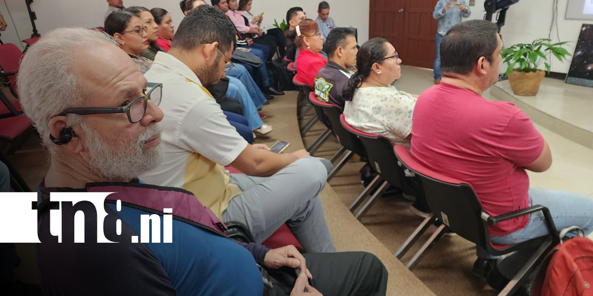 Foto: MINED apuesta por la ciencia con diplomado en astronomía / TN8