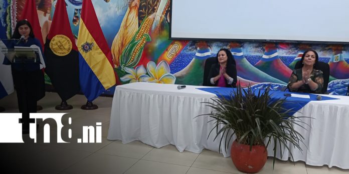 Foto: Nicaragua certifica a 150 docentes en educación inclusiva / TN8