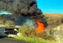 Tragedia industrial: ducto de Pemex explota durante limpieza en Oaxaca, México Foto: México: explosión de ducto petrolero deja saldo fatal / Cortesía