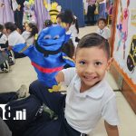 Foto: Risas y aprendizaje protagonizan festival de títeres en Preescolar / TN8