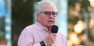 Foto: Doctor Gustavo Porras rinde homenaje al espíritu de Reconciliación nacional / Cortesía