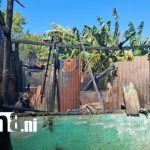 Foto: Voraz incendio alarma a vecinos y destruye dos casas en Ciudad Sandino/TN8