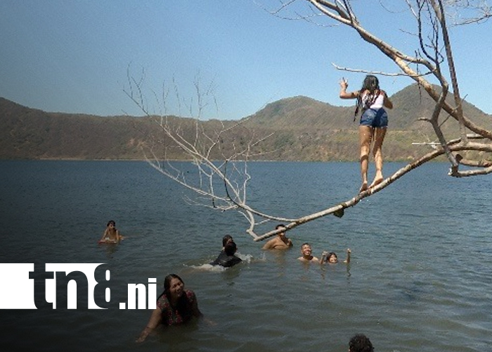 Foto: Xiloá se llena de vida ante las altas temperaturas en Managua / TN8