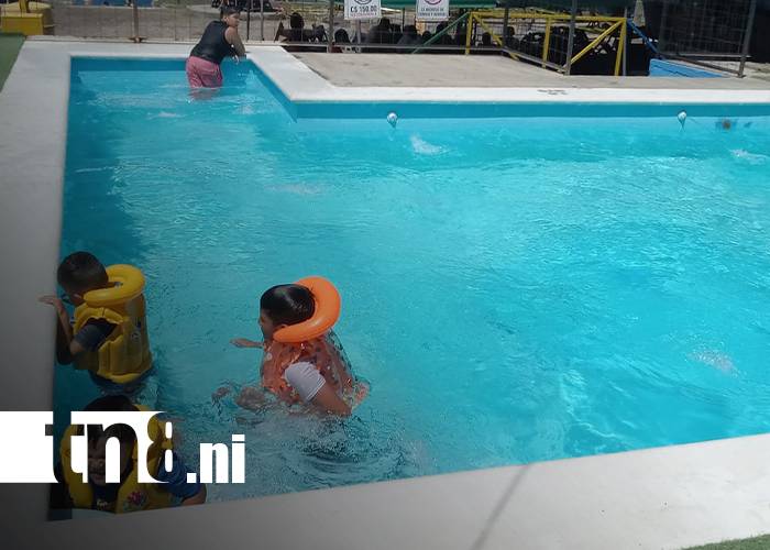 Foto: Xiloá se llena de vida ante las altas temperaturas en Managua / TN8