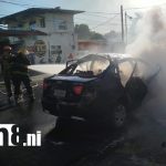 Foto: Joven sufre quemaduras tras incendio de vehículo en Santa Ana, Managua/ TN8