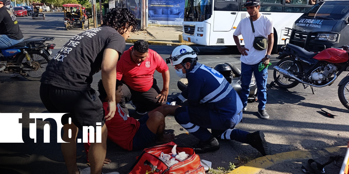 Foto: Cuatro lesionados en fuerte accidente de tránsito en el sector de la Pepsi en Managua / TN8