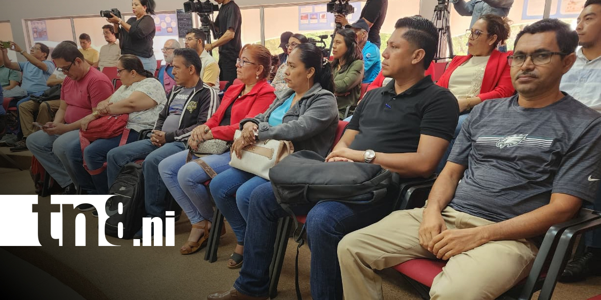 Foto: MINED apuesta por la ciencia con diplomado en astronomía / TN8
