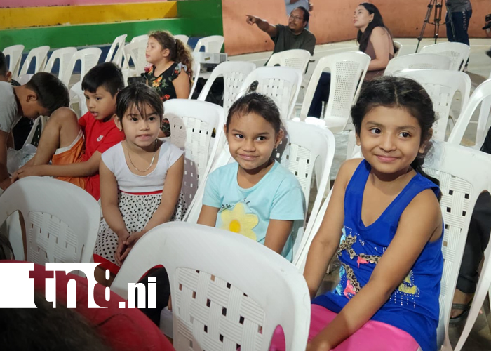 Foto: Familias disfrutan del “Domingo de los Mimados” en el barrio San Judas/TN8
