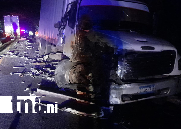 Foto: Peatón fallece tras colisión de camiones en la carretera hacia El Espino, Madriz/TN8