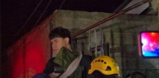 Foto: Joven queda con ambas manos prensadas en verjas tras intentar ingresar a su vivienda en Managua/TN8