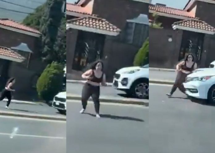 Foto: Atropello en Paseo de los Leones, México, queda registrado en video /Cortesía Foto: Atropello en Paseo de los Leones, México, queda registrado en video /Cortesía