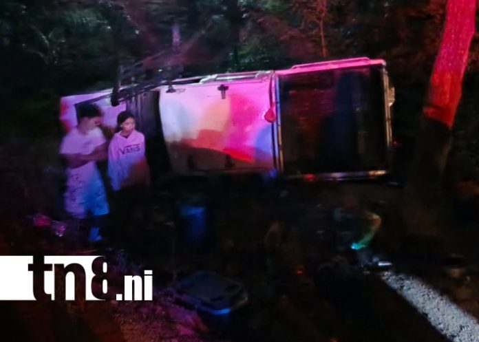 Foto: Accidente vial en Rivas deja seis personas heridas y daños materiales / TN8