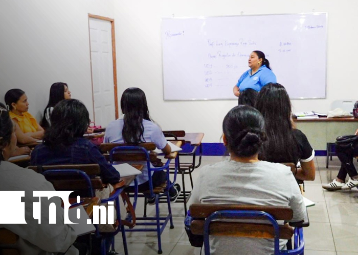 Foto: Jóvenes y adultos aprovechan formación técnica en Nicaragua / TN8