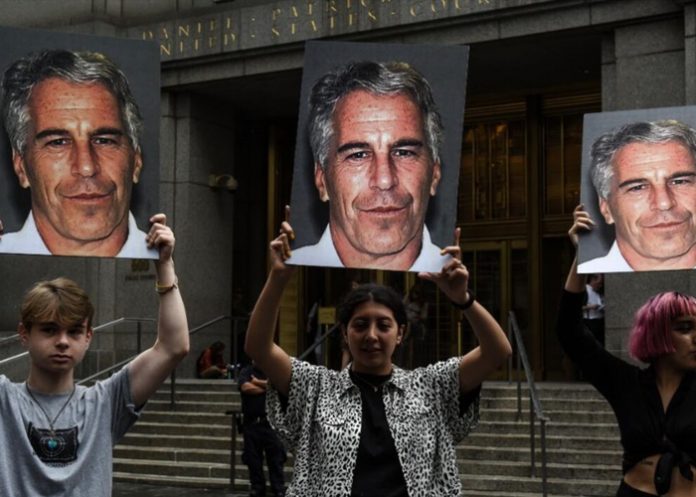 Foto: Documentos reabren el caso Epstein y apuntan a conexiones en España /Cortesía