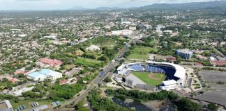 Foto: Poema en homenaje a Managua
