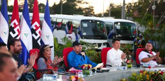 Foto: Gobierno de Nicaragua en acto oficial por nuevos microbuses Yutong, de China