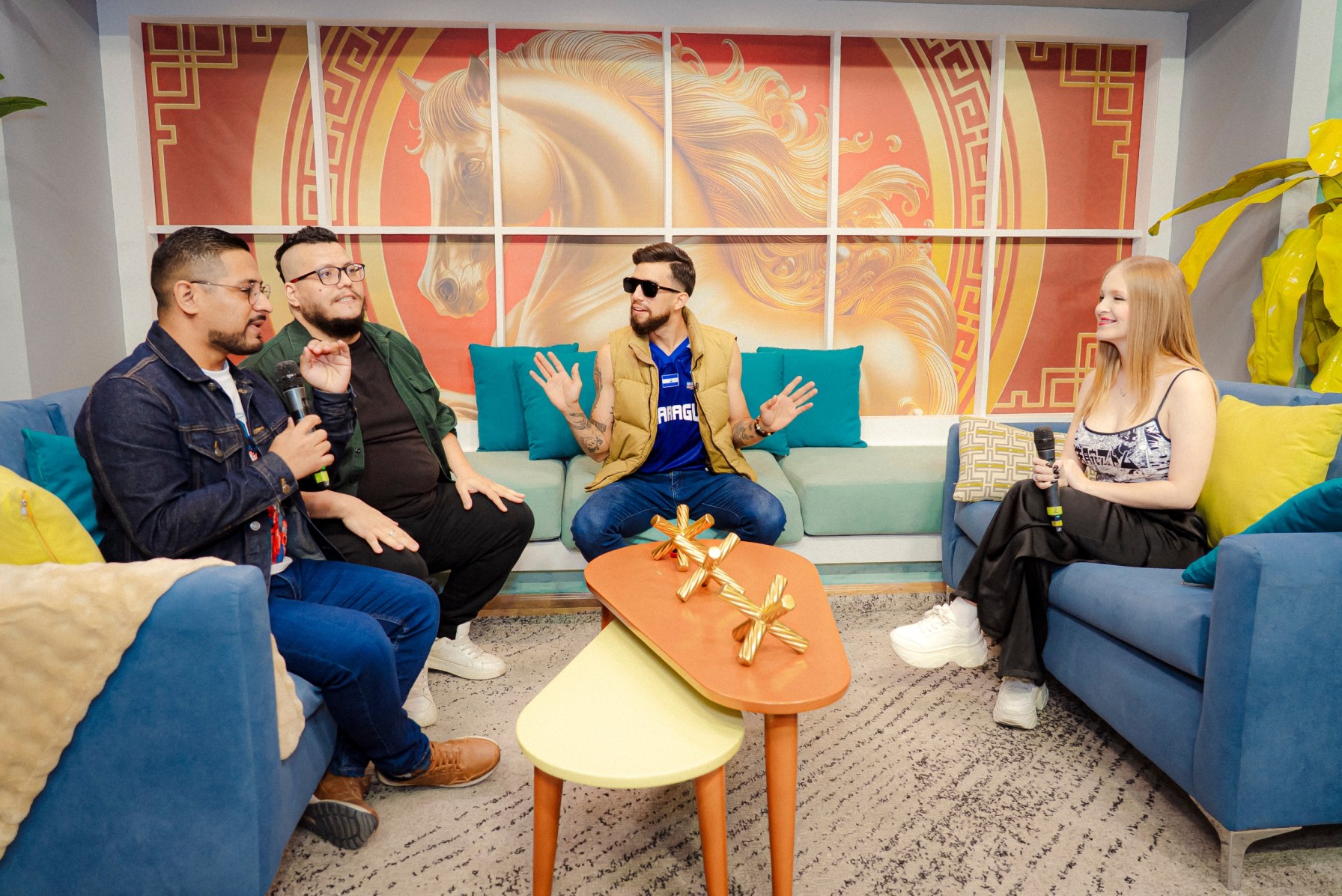 Foto: Invitados al Comic Con Nicaragua 2026 en el set de Mañaneros