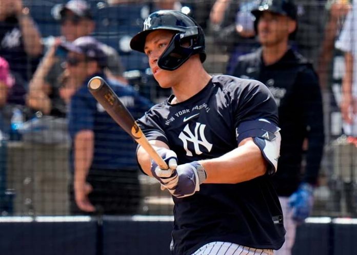 aaron, judge, yankees,