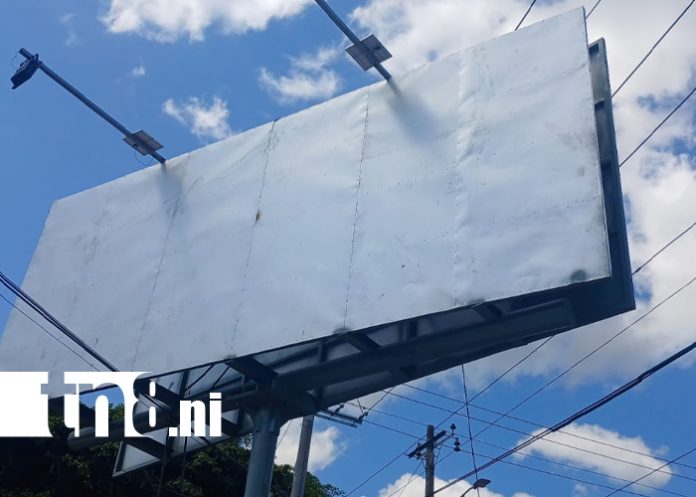 Foto: Joven pierde la vida al recibir potente descarga eléctrica en la entrada a Veracruz /TN8 Foto: Joven pierde la vida al recibir potente descarga eléctrica en la entrada a Veracruz /TN8