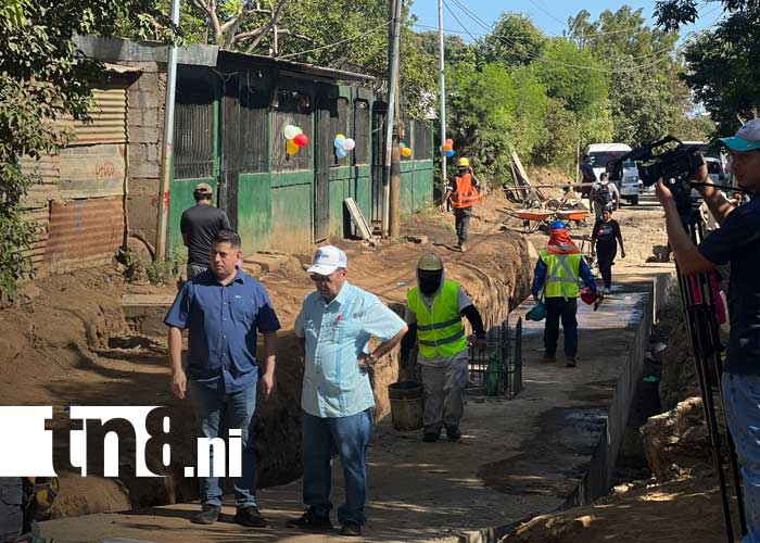 Foto: Obras públicas llegan al barrio Israel Galeano del Distrito VII de Managua / TN8