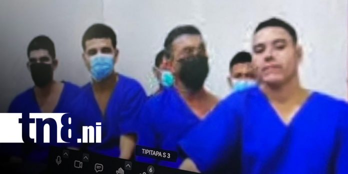 Foto: Presuntos involucrados en venta de carne de caballo en el Mercado Oriental / TN8