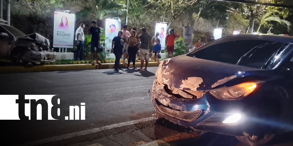 Foto: Fuerte choque entre carros en San Juan del Sur, Rivas / TN8