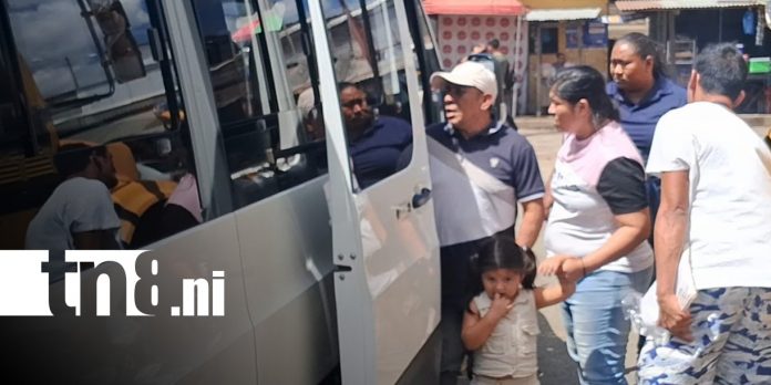 Foto: Microbuses Yutong al servicio del transporte en Carazo / TN8