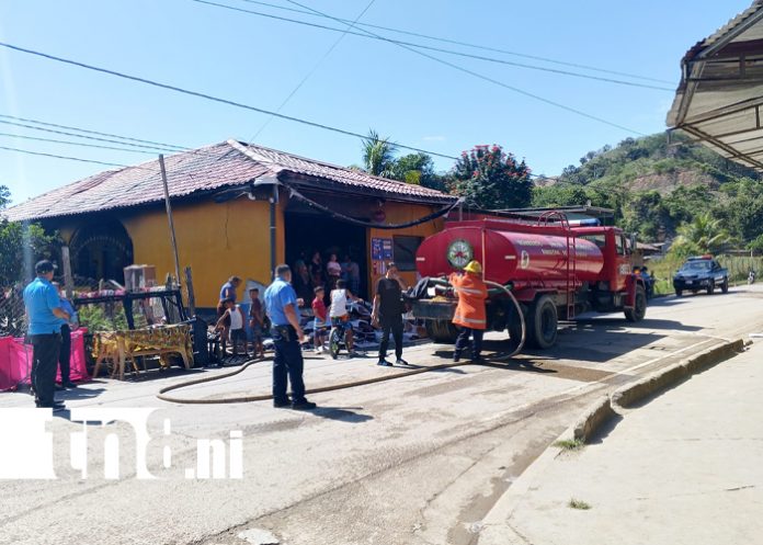 Foto: Incendio estructural daña parte de una casa en Nueva Segovia /TN8