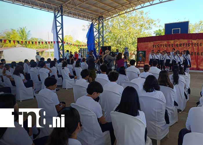 Foto: Festival de Darío a Sandino en el Instituto Primero de Mayo / TN8