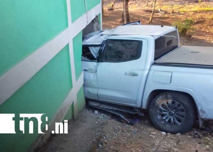 Foto: Fatal accidente de tránsito en Rosita, Caribe Norte / TN8 Foto: Fatal accidente de tránsito en Rosita, Caribe Norte / TN8