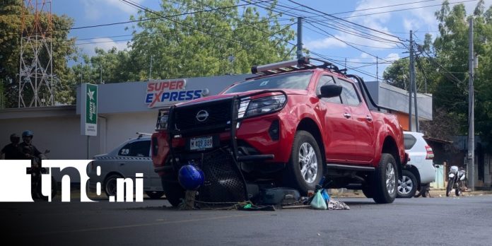 Foto: Accidente entre moto y camioneta en Managua / TN8