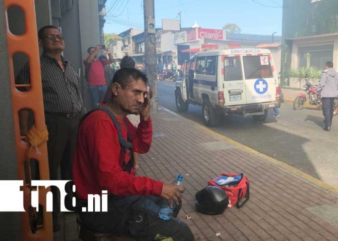 Foto: Alfonso Cano, bombero heroico en León / TN8