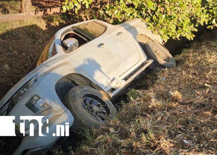 Foto: Fuerte accidente de tránsito en León / TN8