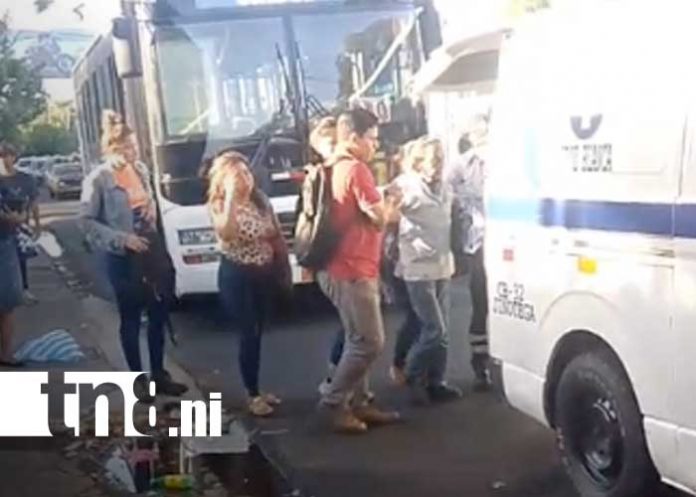 Foto: Accidente de tránsito con anciana lesionada en Managua / TN8