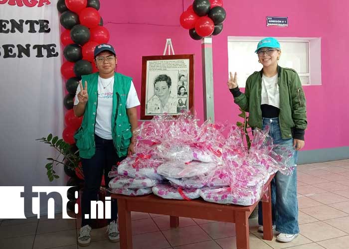 Foto: Juventud Sandinista lleva regalos y mensajes de esperanza a pacientes del Centro Nora Astorga / TN8