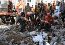 Atentado con coche bomba en Pakistán deja 12 muertos, incluida una niña Foto: Víctimas mortales en Pakistán /Cortesía